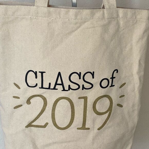 Class of 2019 Canvas Tote Bag - Picture 3 of 6